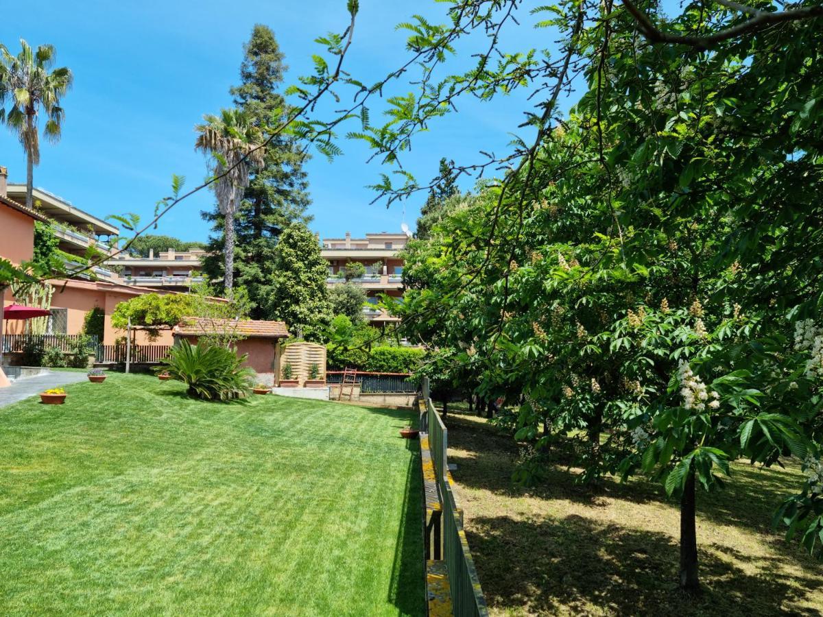 Il Casale Nel Parco Guesthouse ローマ エクステリア 写真