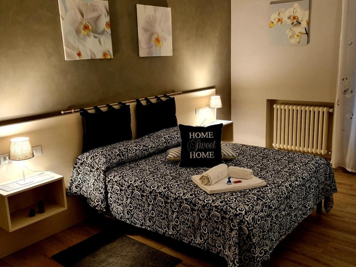 Il Casale Nel Parco Guesthouse ローマ エクステリア 写真