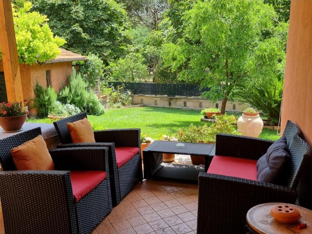 Il Casale Nel Parco Guesthouse ローマ エクステリア 写真